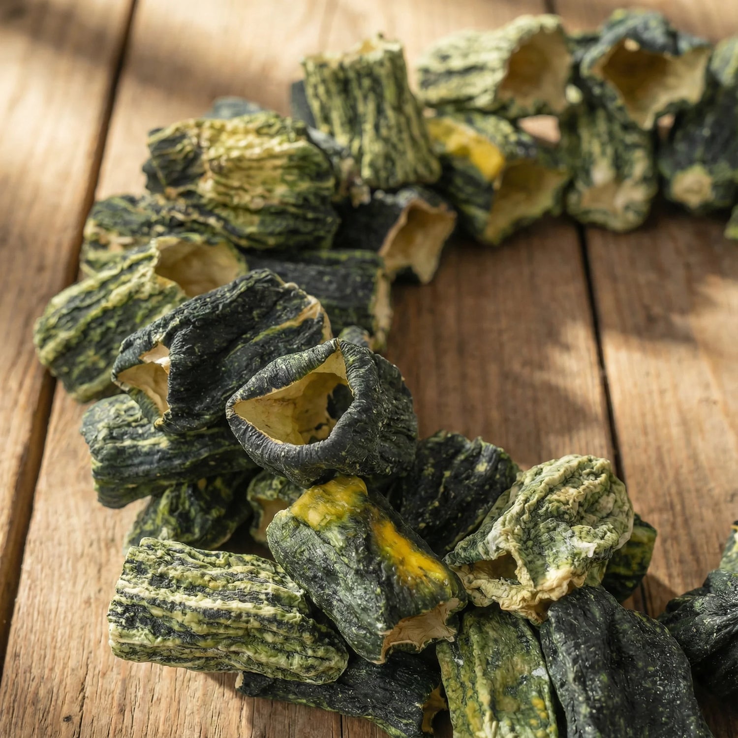 Acur Kurusu Dolmalık – 1 Bağ (50 Adet) | Antep Usulü Güneşte Kurutma