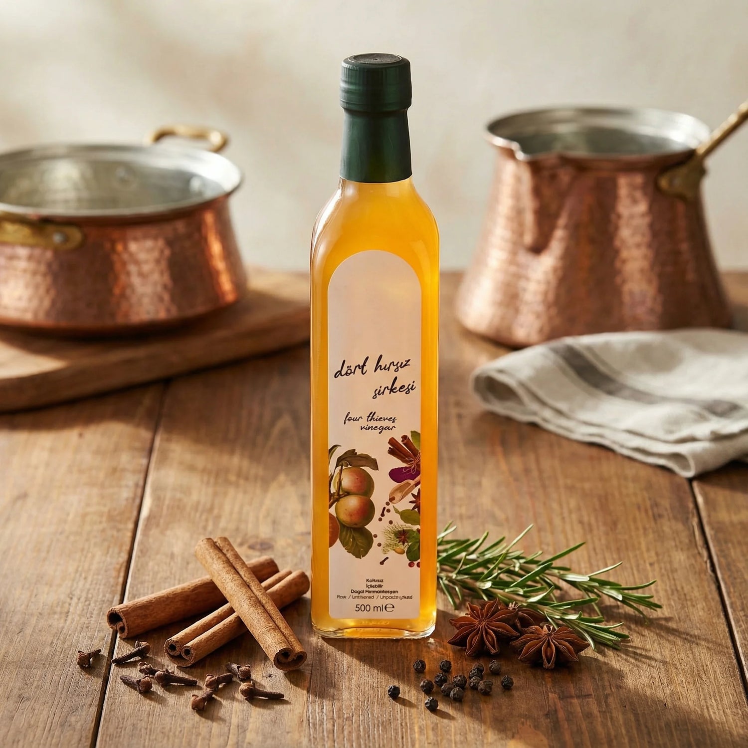 Dört Hırsız Sirkesi 500 ml – Doğal, Bitkisel Karışımlı ve Katkısız