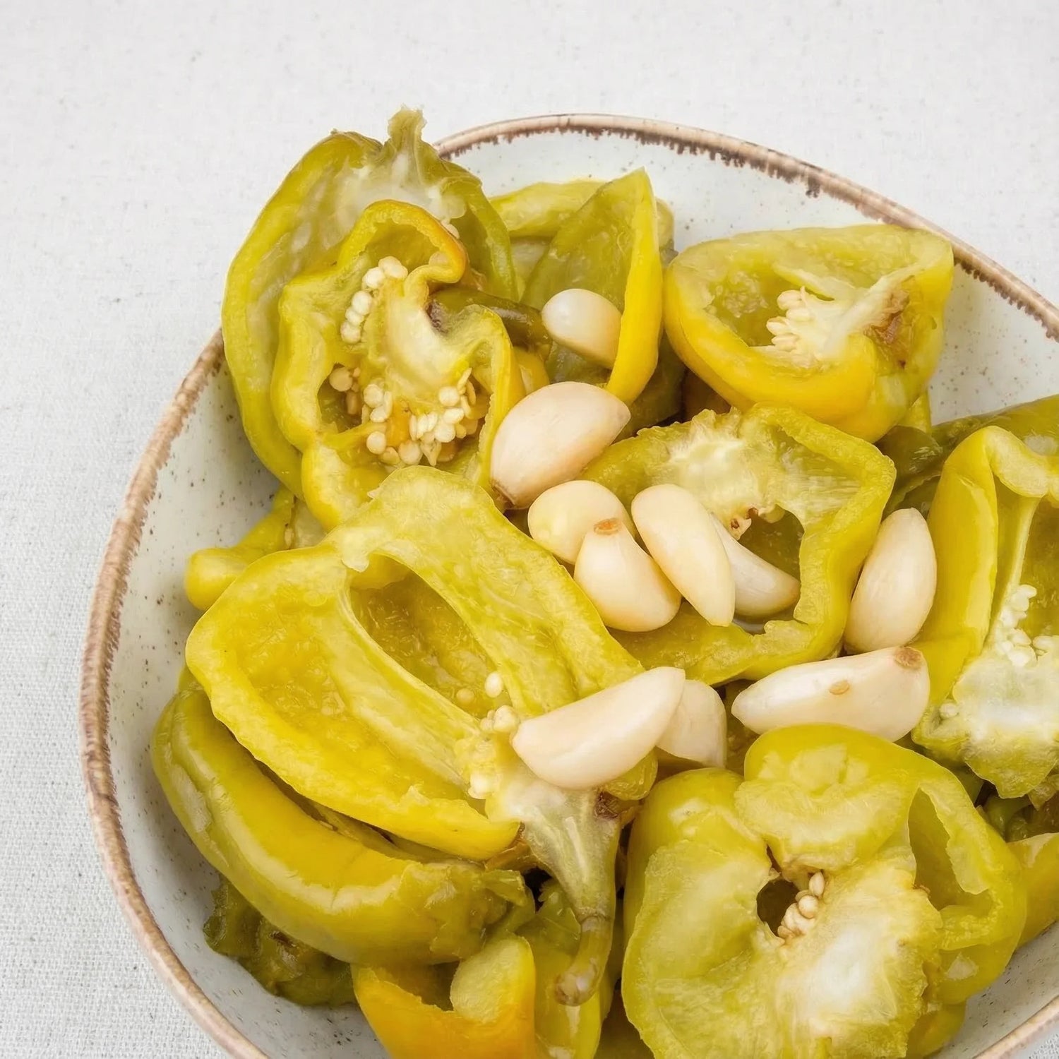 Tatlı Biber Turşusu 1700cc Cam Kavanoz – Ev Yapımı Gaziantep Usulü